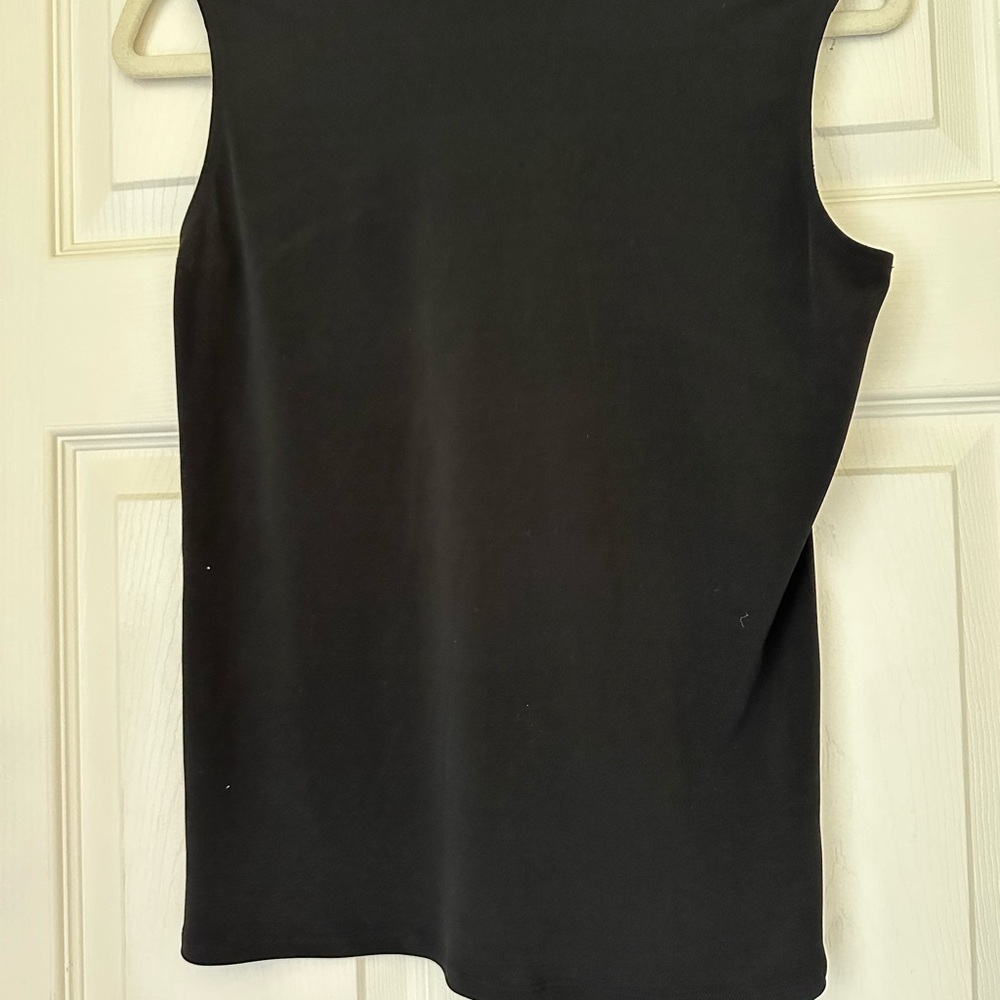 Jone’s Studio Sleeveless Shell - Picture 2 of 4